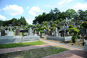 新規分譲中の墓地